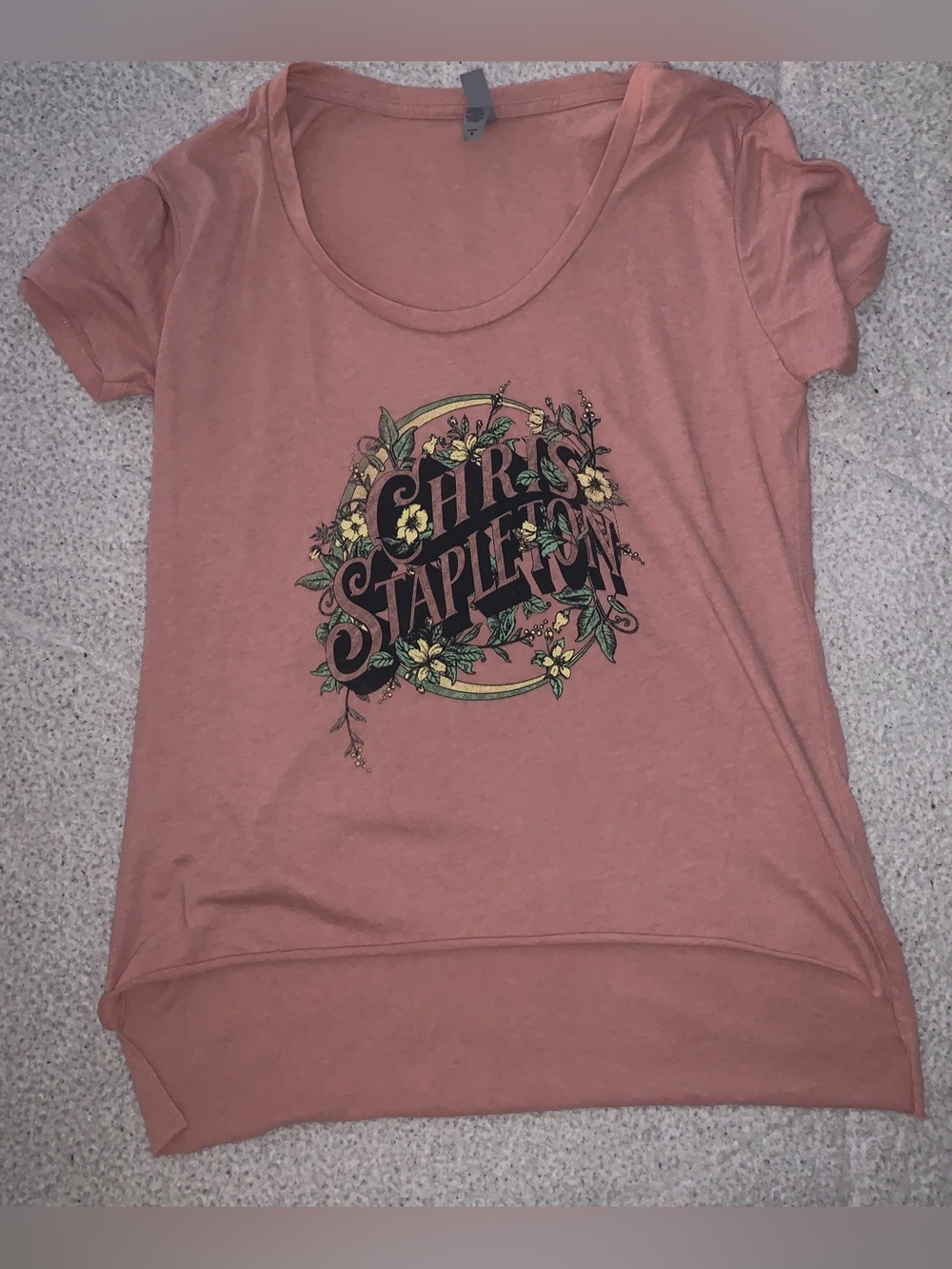 Chris Stapleton Floral Graphic Scoop Tee in Dusty Rose